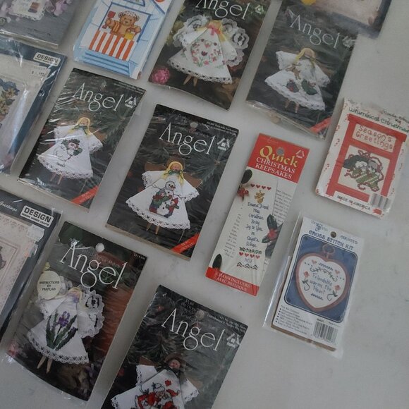 NEW HUGE Lot Cross Stitch Embroidery Kits Frames Vintage 90s Angel Bear Cat - Picture 4 of 8